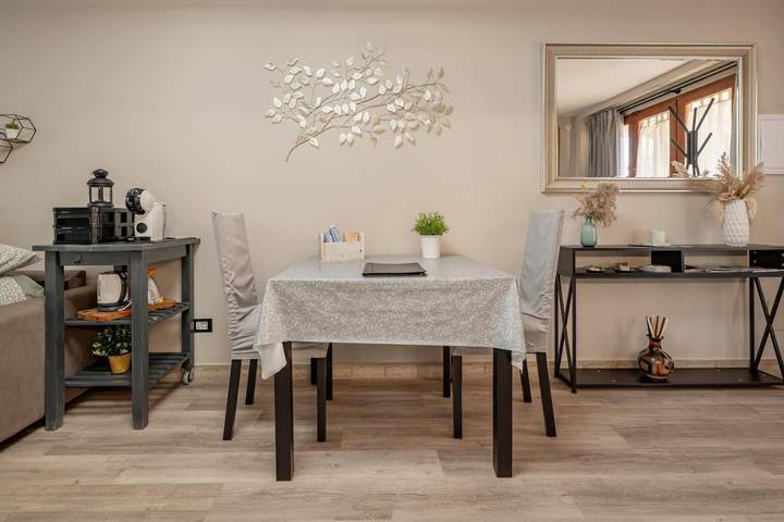 Gîte pour 2 personnes, avec Jardin et Vue dans Orentano - 4