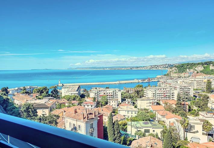 Gîte pour 2 personnes, avec terrasse dans Port de Nice - 4