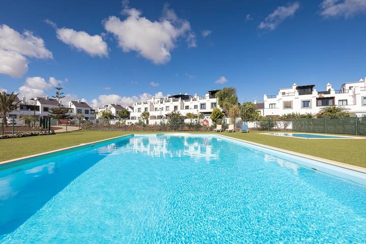 Ferienhaus für 5 Personen, mit Pool und Garten sowie Terrasse - 1