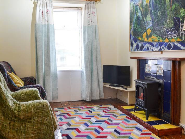 Cottage for 4 people, with garden, with pets in Holyhead