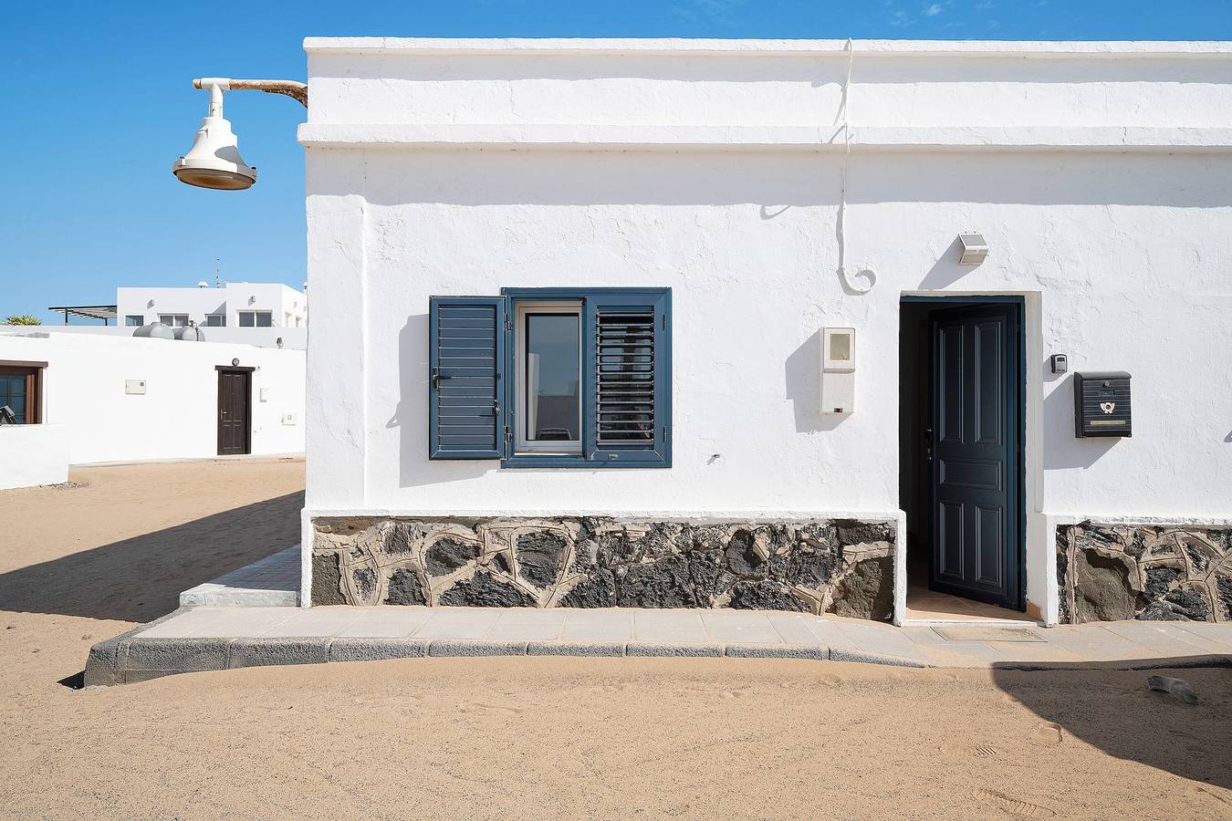 Ferienhaus "Villa Sueños Zenoneisabel" mit Meerblick und 2 privaten Terrassen in La Graciosa, Parque Natural Archipiélago Chinijo
