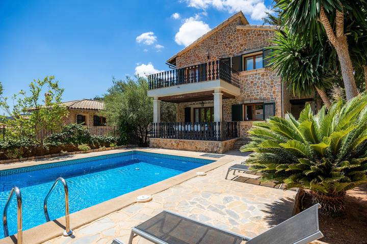 Apartamento para 9 personas, con Balcón y Jardín en Valldemosa