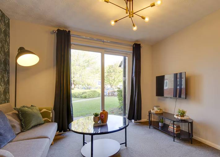 Glamping for 4 people, with garden and terrace in Cambridgeshire