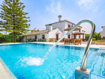 Finca für 10 Personen, mit Garten und Terrasse in Coín