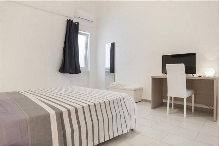 Ganze Wohnung, Ferienwohnung für 2 Personen mit Balkon/Terrasse in Bari, Bari Provinz