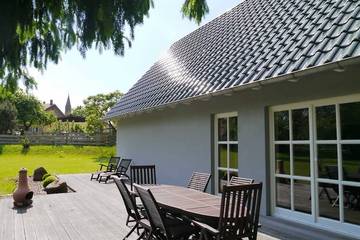 Ferienhaus für 5 Personen, mit Terrasse und Garten, mit Haustier in Putbus