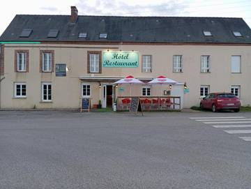 Hôtel pour 2 personnes, avec terrasse dans Tourouvre-au-Perche