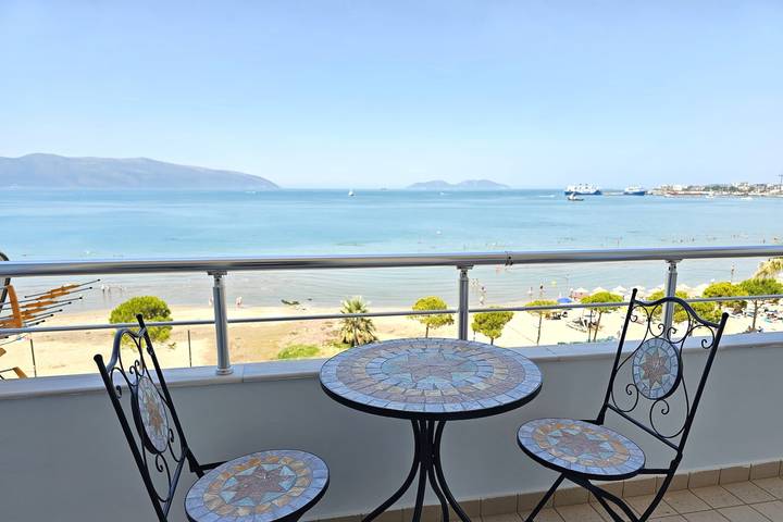 Apartamento de vacaciones para 4 personas, con vistas al mar y balcón - 1