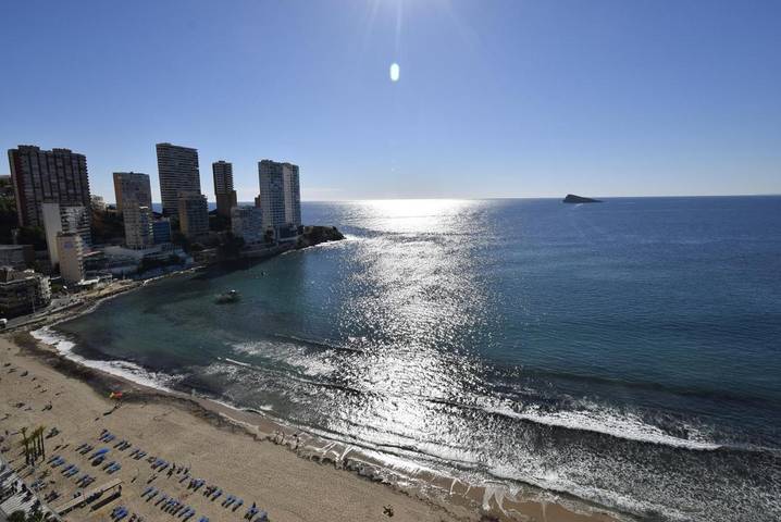Casa rural para 6 personas, con piscina además de terraza y vistas, Se admiten mascotas en Benidorm - 4