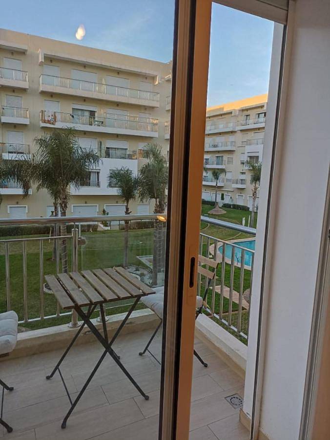 Gîte pour 4 personnes, avec piscine et balcon à Bouznika