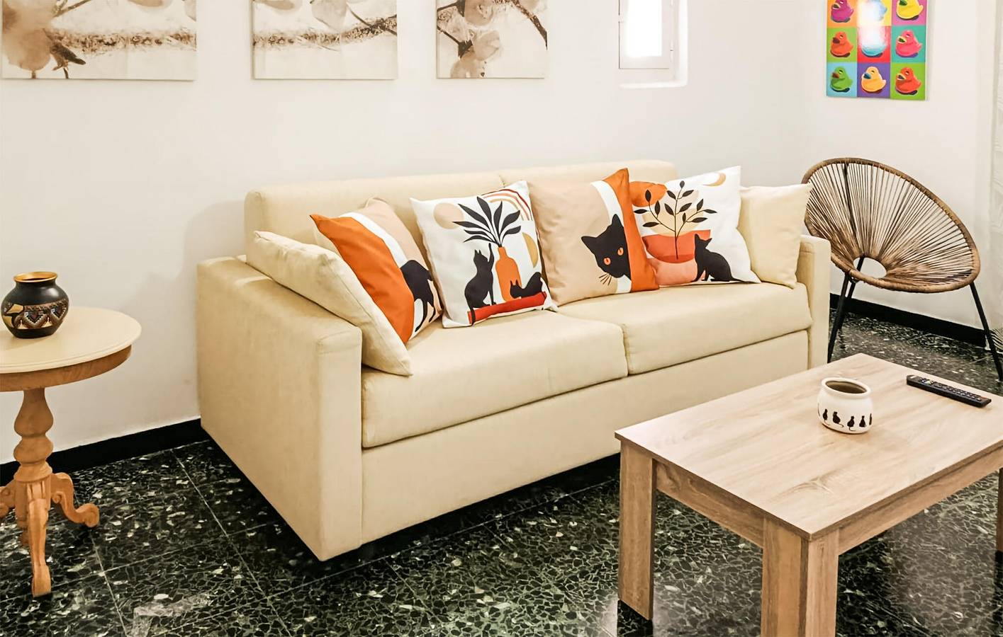 Apartamento vacacional entero, Apartamento Albenga: Terraza, WiFi, Cerca del Pueblo in Albenga, Riviera di Ponente