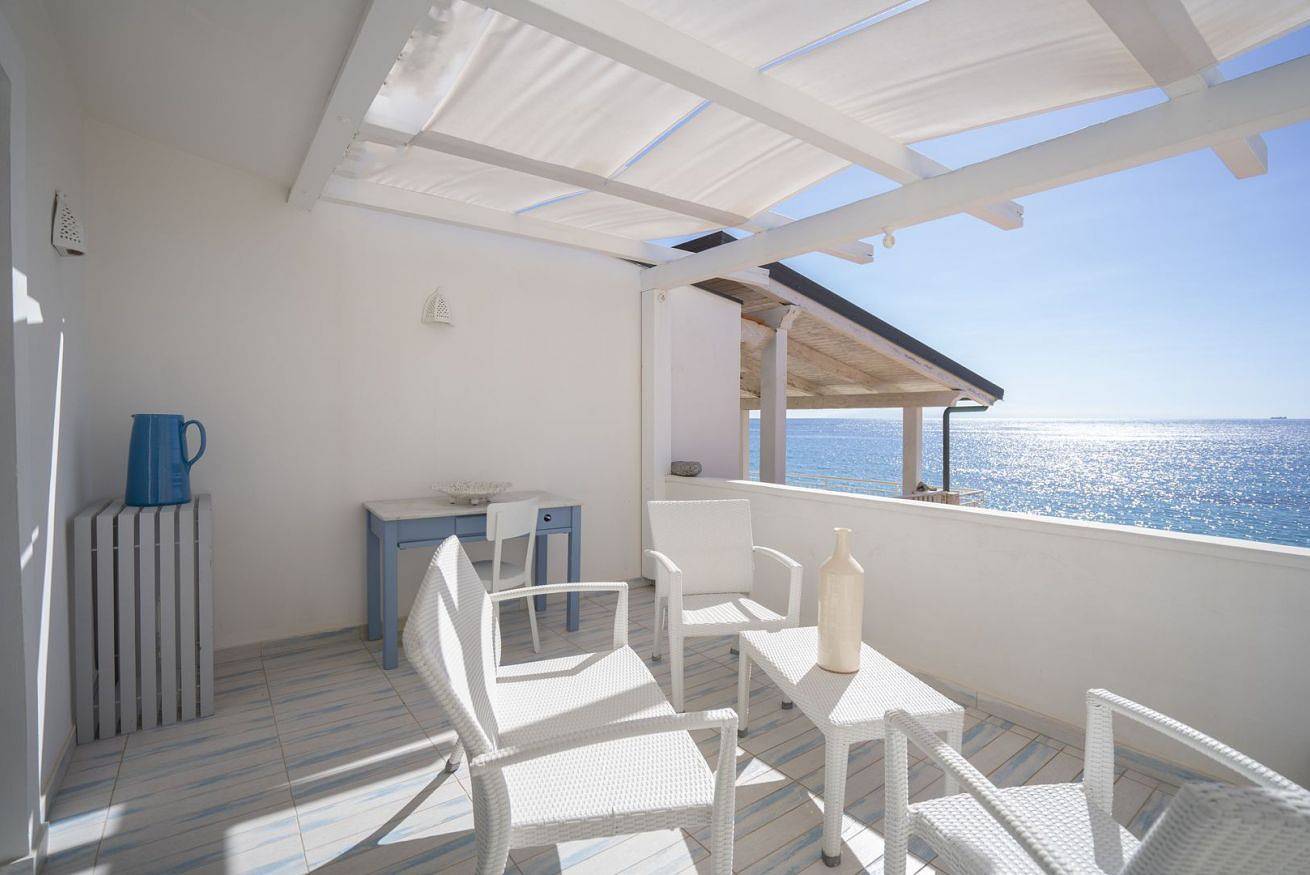 Ganze Wohnung, Terrazza sul mare - Beach front in Santa Maria (Vibo Valentia), Vibo Valentia Provinz