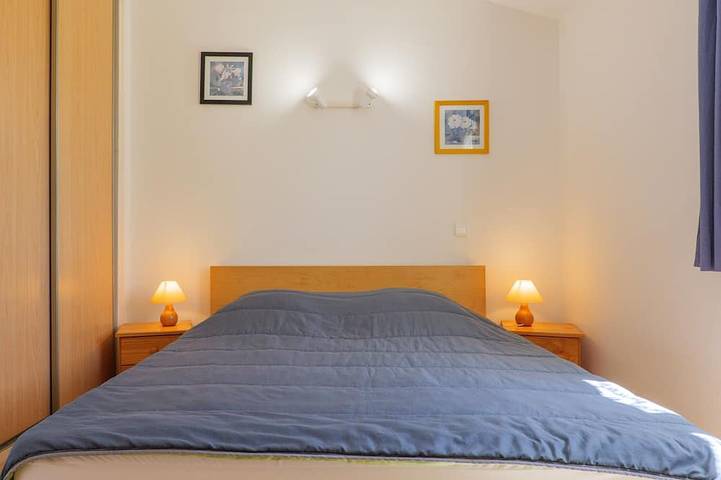 Location de vacances pour 6 personnes, avec piscine et jardin à Bessas - 4