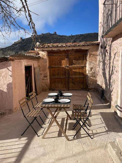 Location de vacances pour 6 personnes, avec vue et jardin à Albarracín - 3