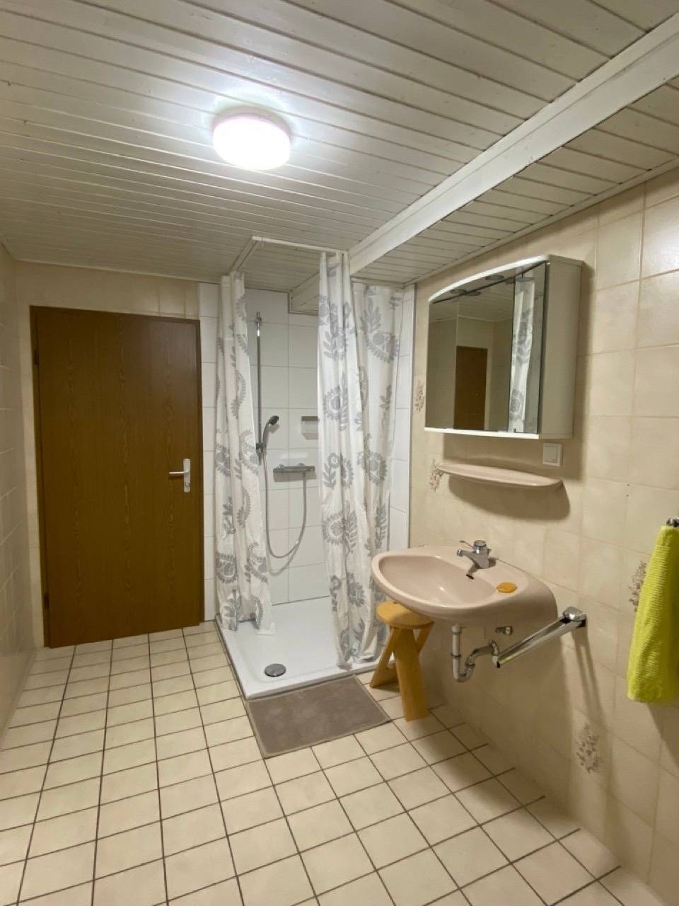 Gästezimmer Fuldabrück - S in Fuldabrück, Hessisches Bergland