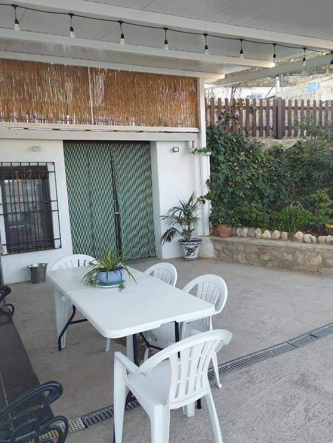 Casa rural para 6 personas, con piscina y jardín en Sierra Mágina - 3