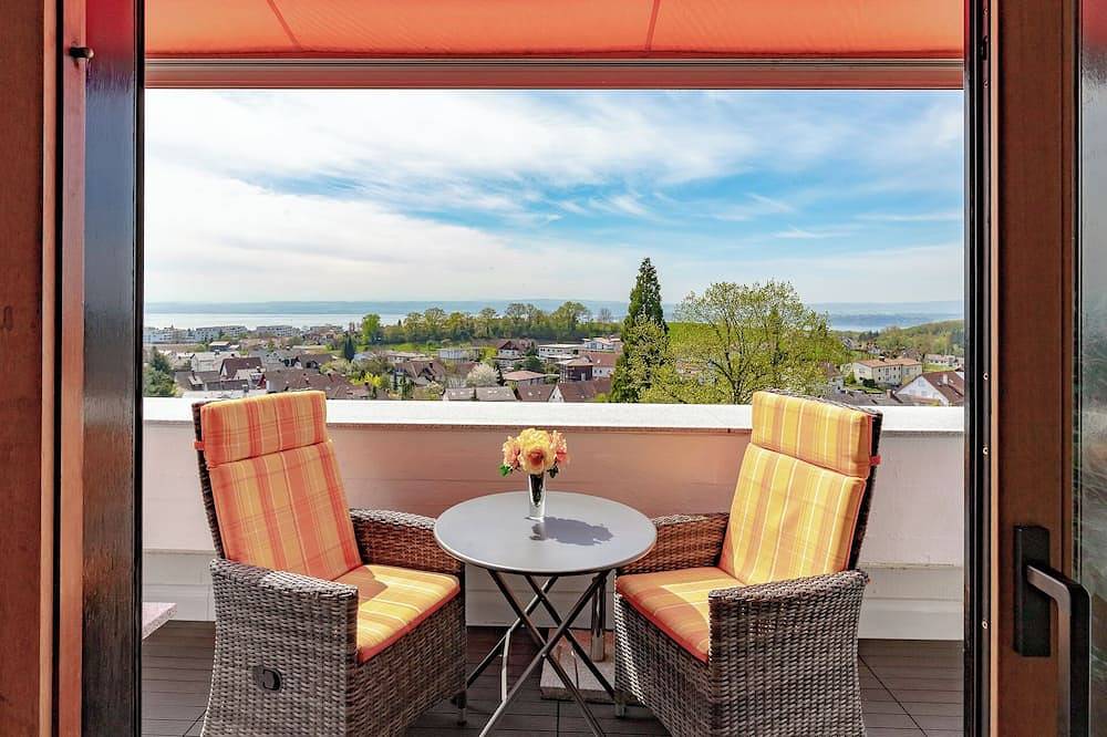 Ganze Wohnung, Große Ferienwohnung bis 6 Personen mit Seeblick, Fußbodenheizung. 3 Schlafzimmer in Daisendorf, Obersee (Bodensee)