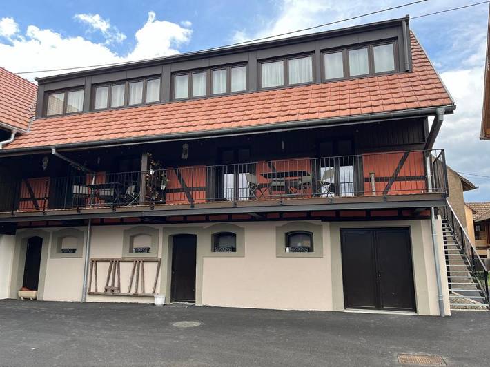 Gîte pour 4 personnes, avec terrasse et vue à Ohnenheim