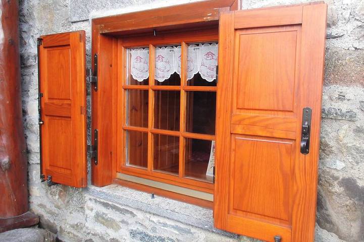Apartment collected and quiet in the quiet village of Bellecombe in Bellecombe, Comune di Châtillon