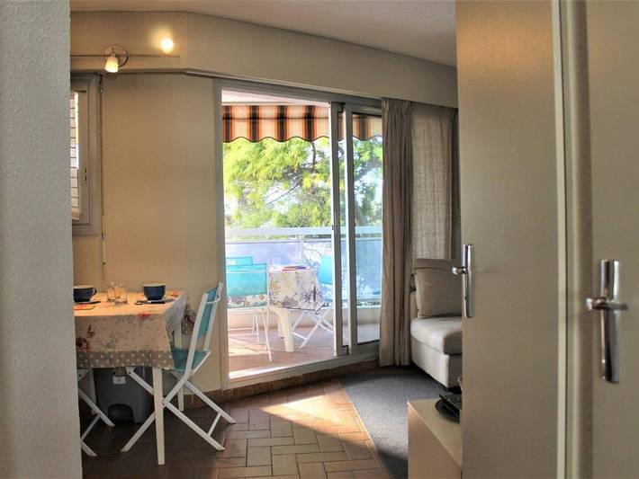 Gîte pour 3 personnes dans Plage de la Pierre au Tambour - 3