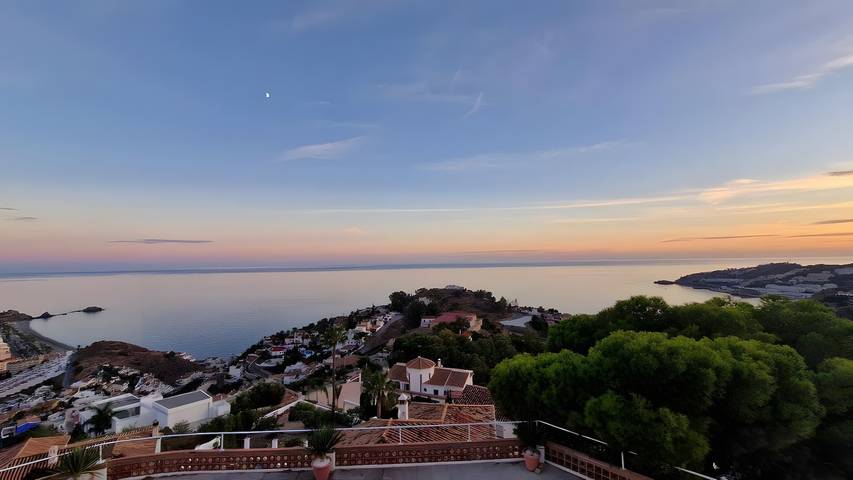 Villa „Montañes – La Joyita“ mit Meerblick, privatem Pool und WLAN in Almuñecar, Costa Tropical