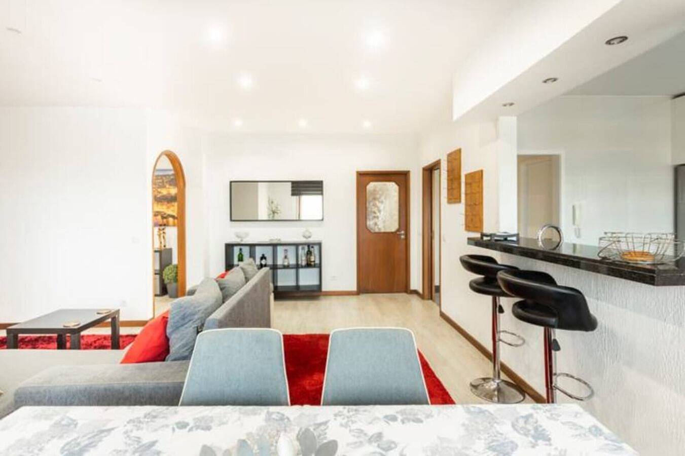 Ganze Wohnung, Gemütliche 120 m² große Wohnung in der Nähe des Stadtzentrums von Matosinhos mit moderner Ausstattung in Leça da Palmeira, Matosinhos e Leça da Palmeira