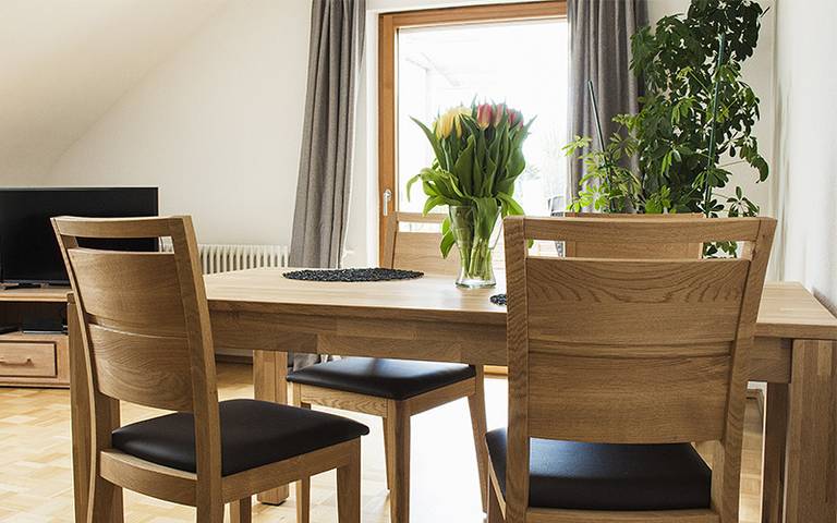 Ganze Ferienwohnung, Ferienwohnung Langer - Ferienwohnung, 91qm, 2 Schlafzimmer, Balkon, max. 4 Personen in Breisach (Kernstadt), Breisach am Rhein