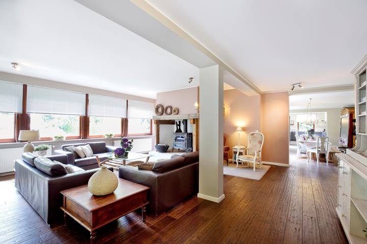 Ferienhaus für 21 Personen, mit Whirlpool und Terrasse sowie Garten und Sauna in Scheuerfeld - 2