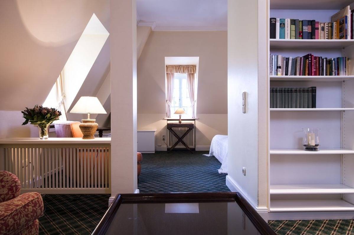 Ganze Ferienwohnung, Herrenhaus Appartement 13 in Lüdersburg, Elbtalaue