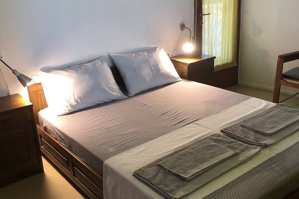 Elesta 2 Bedroom House in Vourvourou, Sithonia Halbinsel