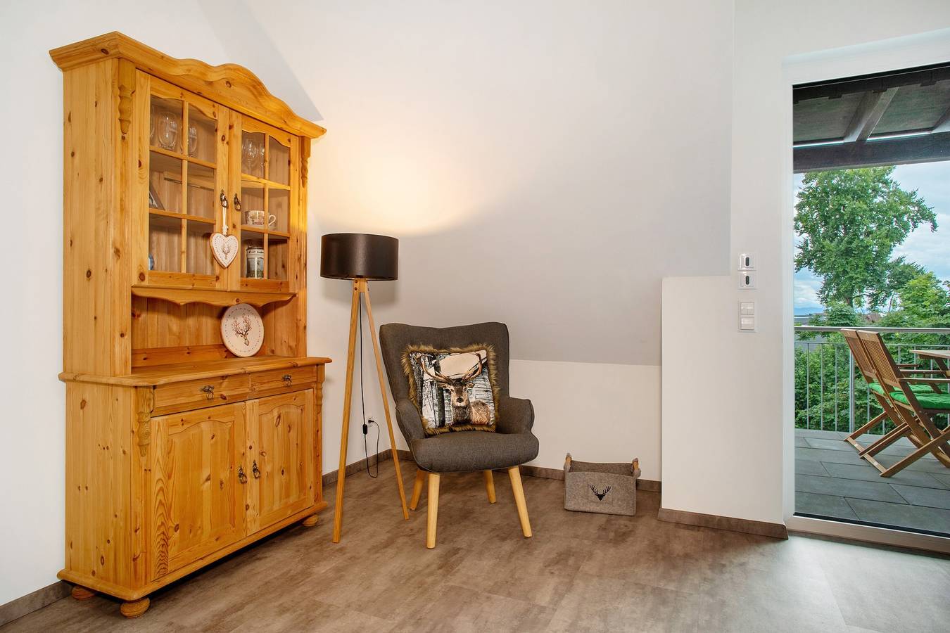 Ganze Wohnung, Ferienwohnung "Bergtraum Hof Schütterle" mit Seeblick, Gemeinschaftsgarten und Wlan in Friedrichshafen, Region Bodensee-Oberschwaben