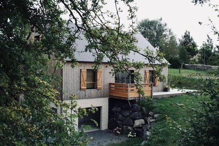 Gîte pour 10 personnes, avec terrasse et jardin à Regnéville-sur-Mer