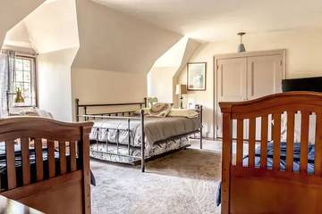 Vacation House for 27 Guests in Pennsylvania, USA, Picture 3