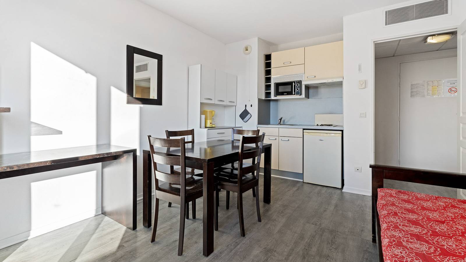 Ganze Wohnung, Virginia N°407 in Grasse, Cannes und Umgebung