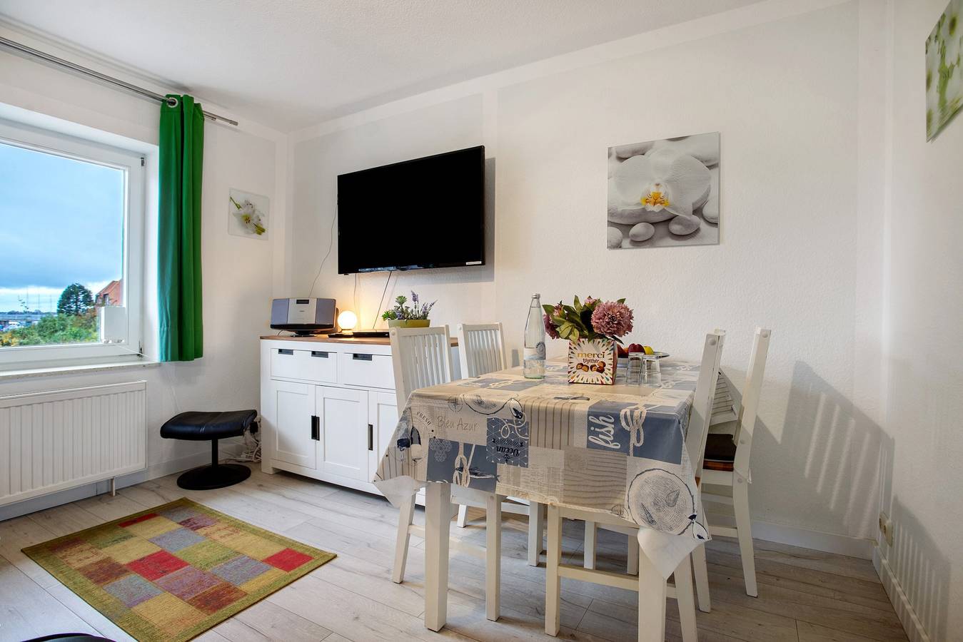 Apartamento entero, Apartamento 'Bäckerhus - Ferienwohnung 6' con terraza privada, jardín compartido y Wi-Fi in Wiek, Rügen