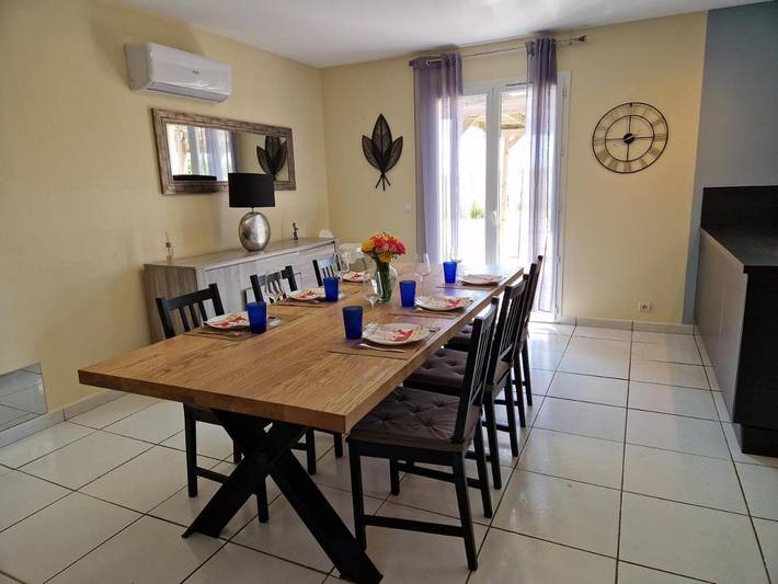 Location de vacances pour 8 personnes, avec jardin et vue à Podensac