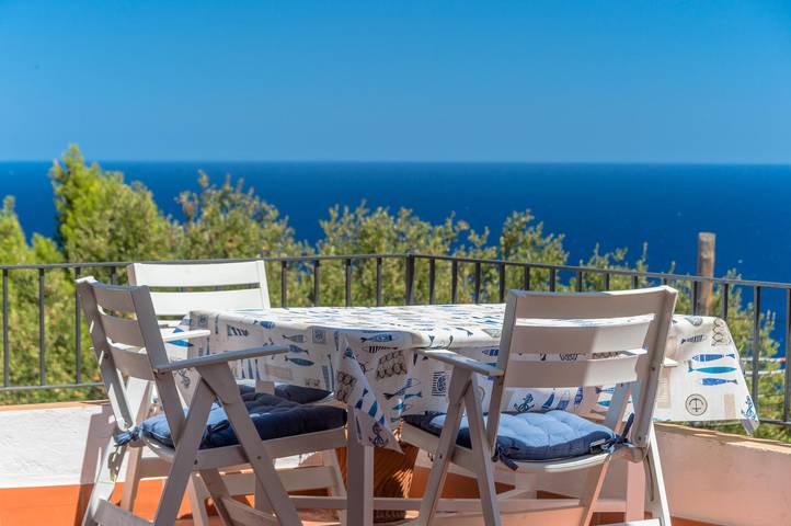 Appartement entier, Joli appartement avec magnifiques vues à la mer et piscine. in Begur, Costa Brava
