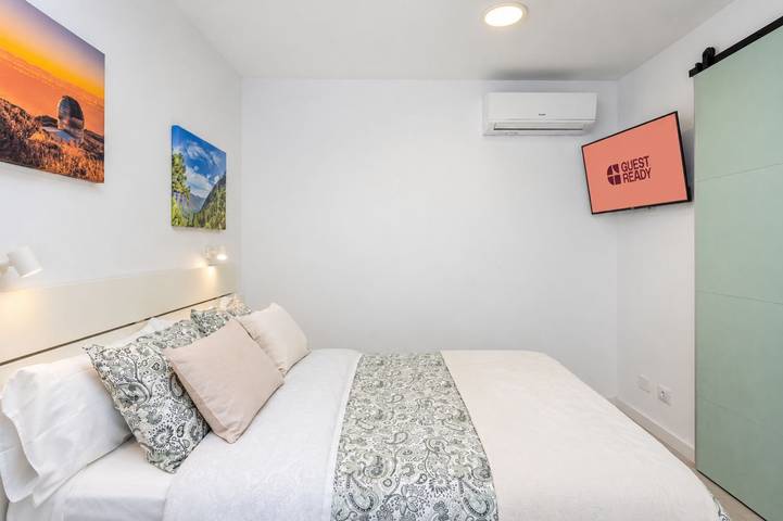 Entire apartment, GuestReady - Sea View Retreat Cancajos in Playa los Cancajos (Breña Baja), Breña Baja