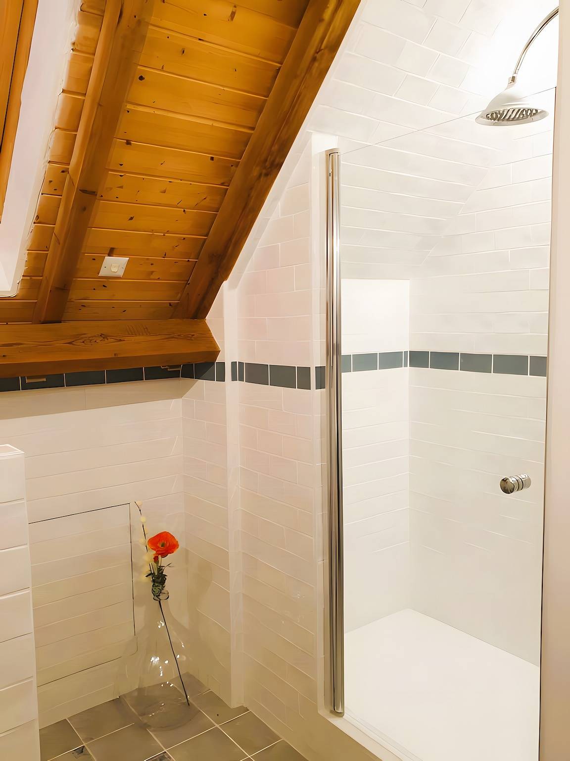 Gastenkamer “Ô Coeur De La Grange” met privéterras, wifi en airconditioning, foto 14
