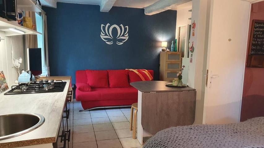 Gîte pour 4 personnes, avec jardin et vue, animaux acceptés à La Grée-Saint-Laurent - 2