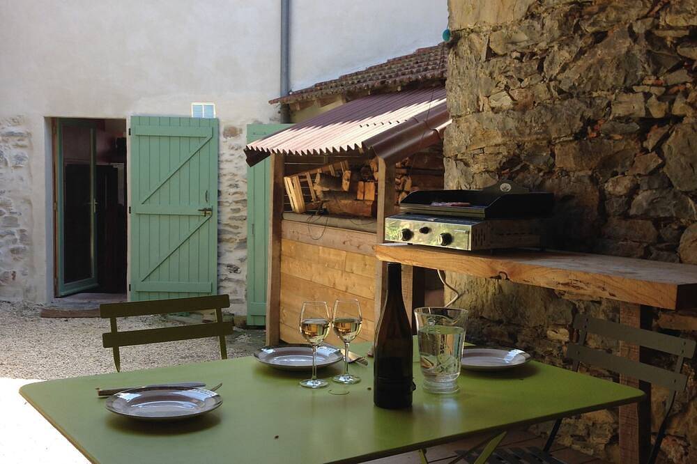 Accueillante maison de village avec terrasse et jardin, dans un écrin de verdure in Arbas (Haute-Garonne), Haute-Garonne