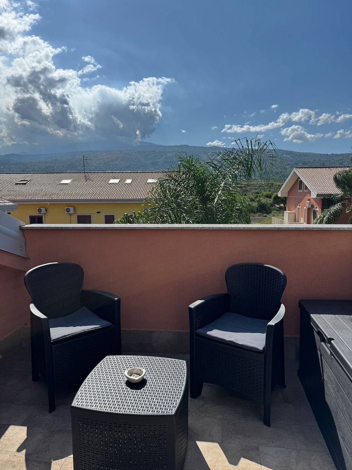 Hel leilighet, Apartment 'Sophia' with Mountain View, Shared Terrace and Air Conditioning in Fiumefreddo di Sicilia, Provinsen Catania