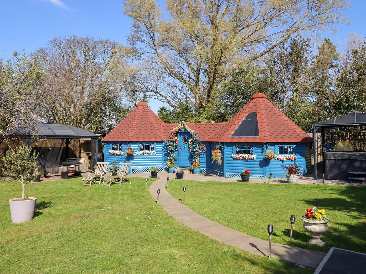 Hut for 2 People in Flintshire, North-Wales
