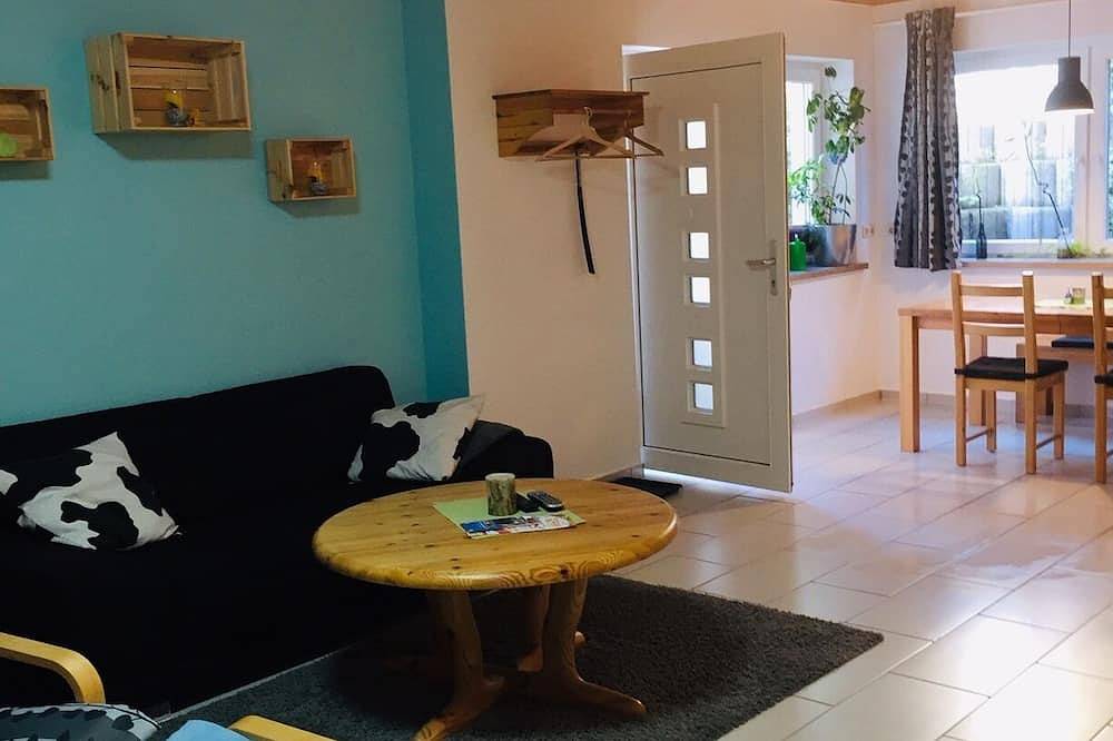 Ganze Wohnung, Wunderschöne Montagewohnung, Ferienwohnung mit separatem Zugang in Nidda, Wetterau
