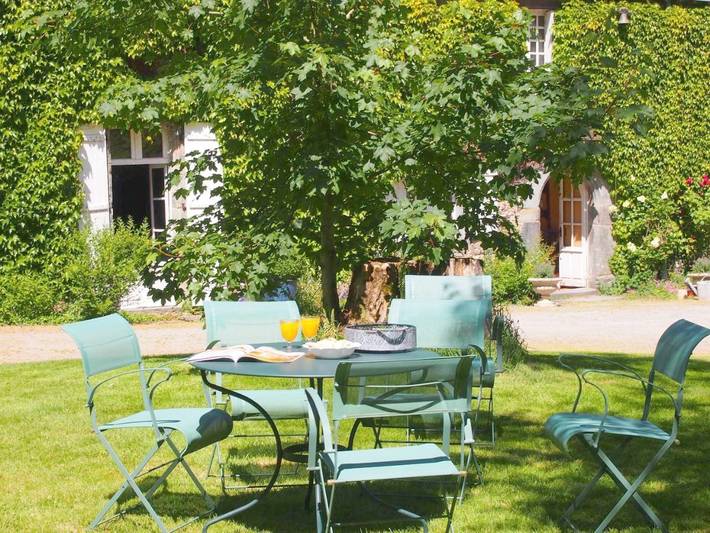 Location de vacances pour 4 personnes, avec vue et jardin à Sixt-sur-Aff - 4