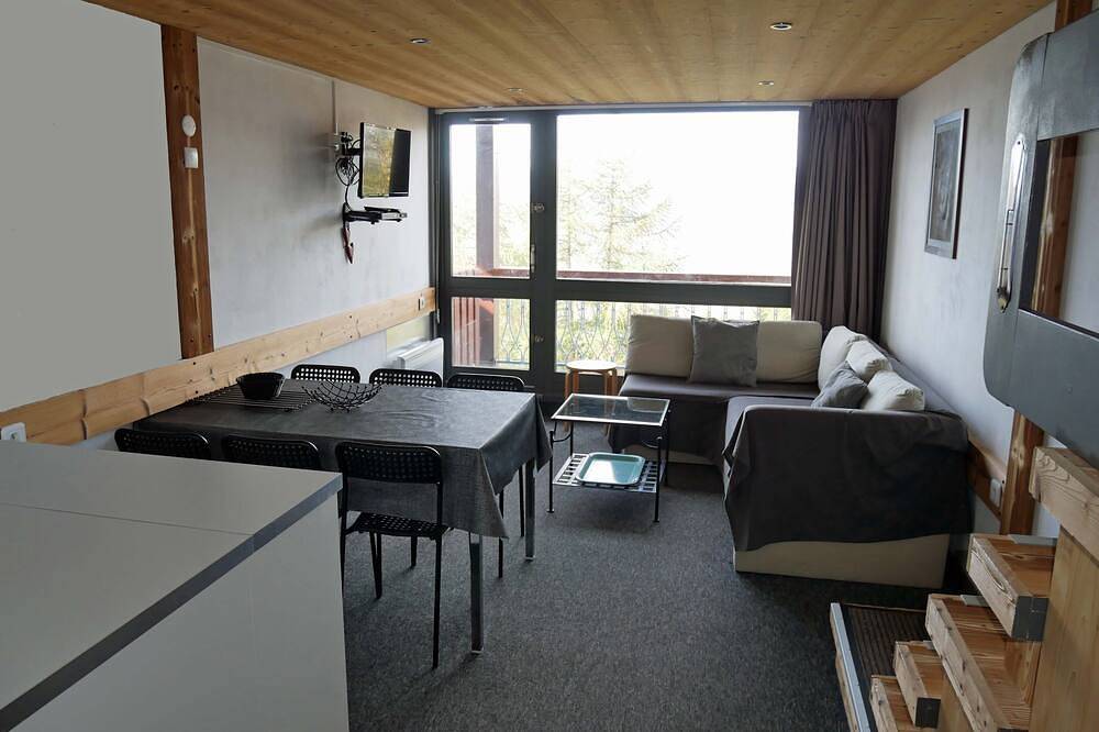 Ganze Wohnung, Arc 1800 - Duplex - 6 Personen - 50m2 - Kostenlose überdachte Parkplätze - Sehr schöne Aussicht in Arc 1800, Bourg-Saint-Maurice