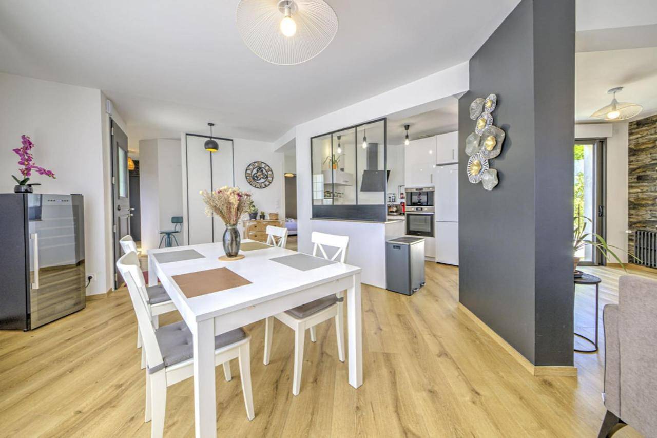 Holiday Home in Bonchamp-lès-Laval, Mayenne
