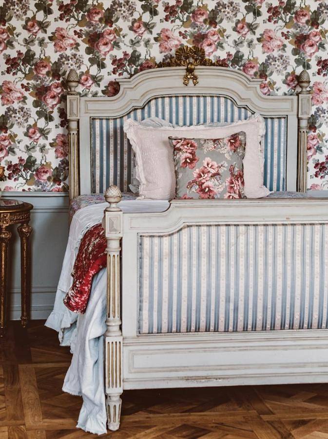 Chambre d’hôte pour 2 personnes, avec jardin ainsi que piscine et vue