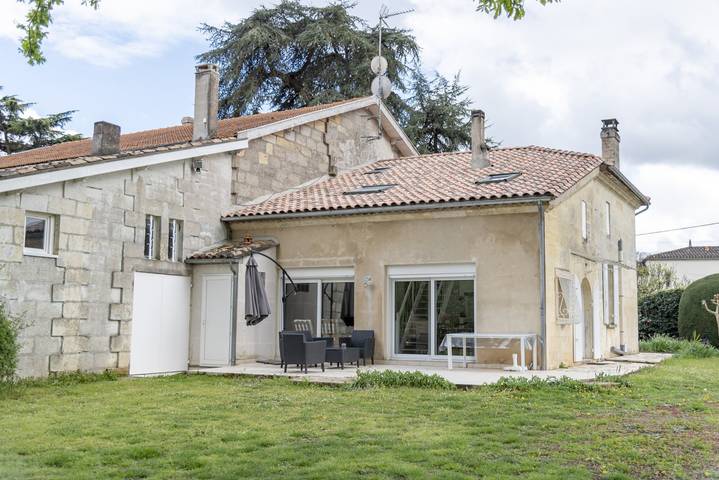 Gîte pour 6 personnes, avec jardin et terrasse à Sainte-Terre - 4