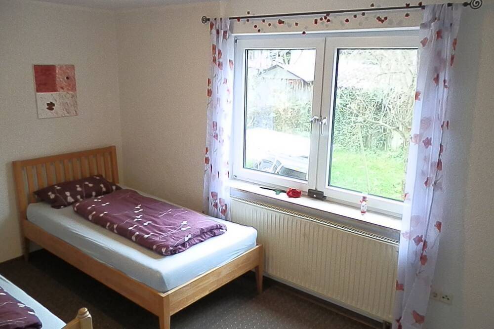 Ganze Wohnung, Gemütliche Ferienwohnung im Grünen in Rudersberg, Rems-Murr-Kreis